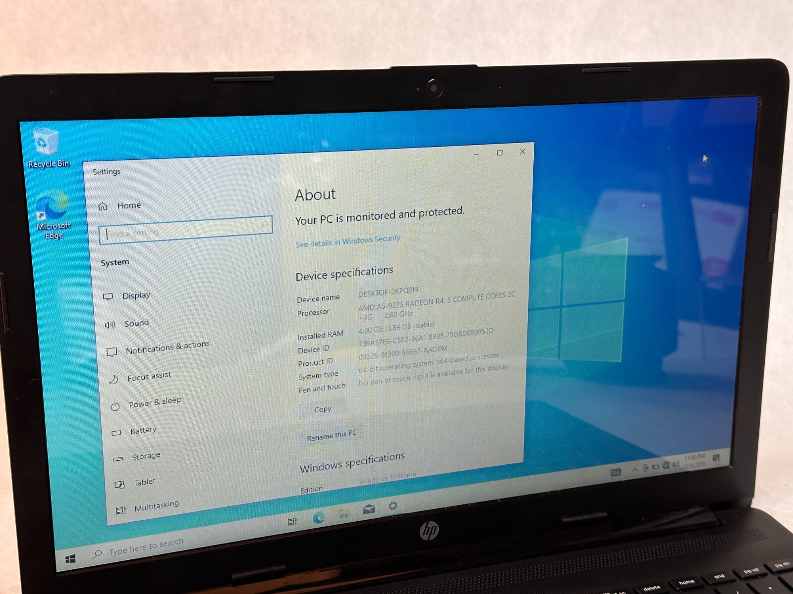 HP 15-db0011dx 15.6″ Laptop AMD A6-9225 Radeon R4 240GB SSD 4GB DDR4 READ E42