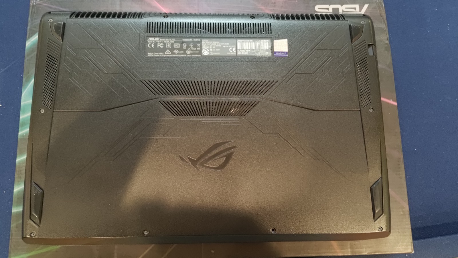 ASUS ROG Strix GL702ZC 17.3” (2T + 1T, AMD Ryzen 7, 3.70GHz, 32GB) Laptop