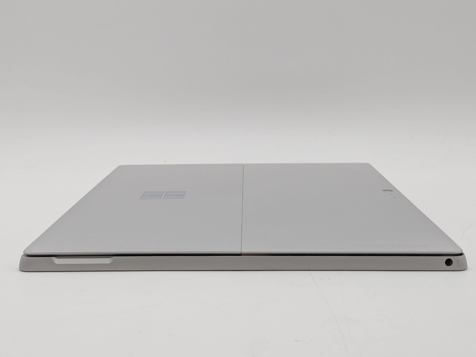 Microsoft Surface Pro 5th Gen M1796 2-in-1 12″ Touch M3 128GB SSD 4GB *READ*