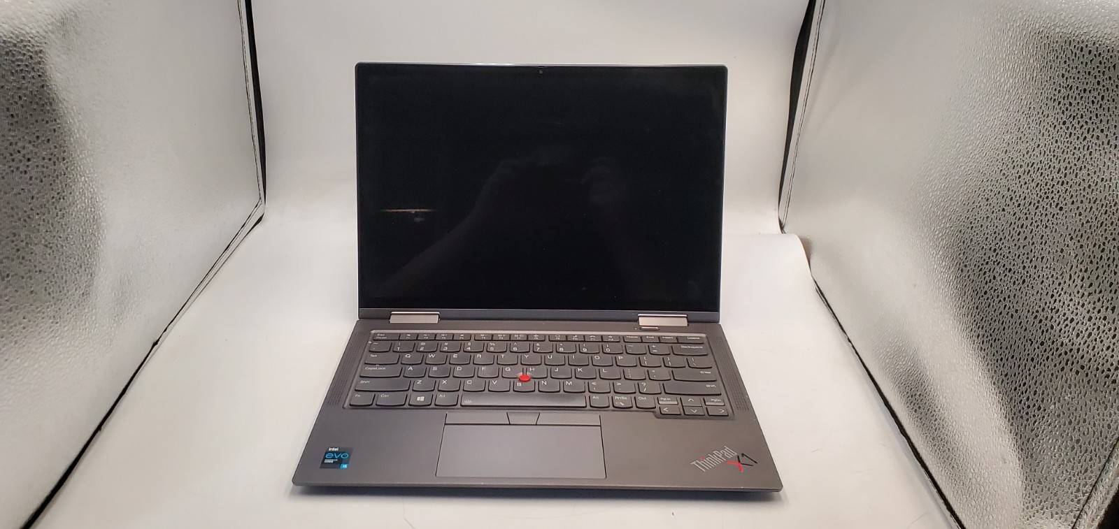 Lenovo ThinkPad X1 Yoga Gen 6 Laptop i5-11th Gen No BAT/SSD/RAM Doesn’t Boot