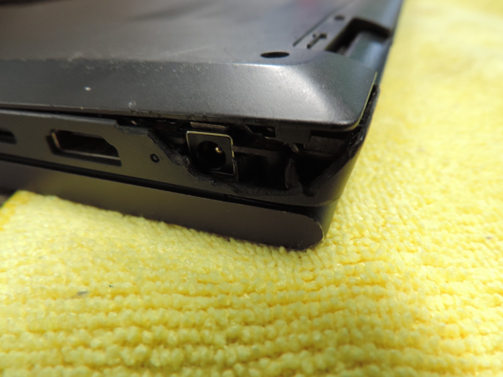 Lenovo IdeaPad Flex 5 14ITL05 14″ 512GB, =please read issues =
