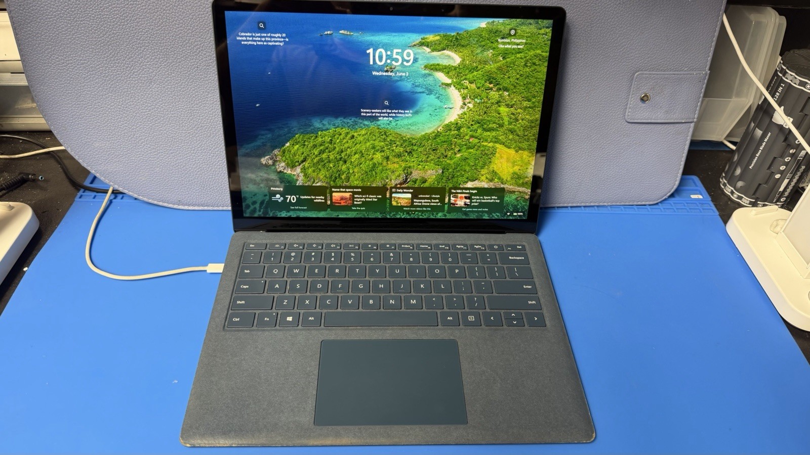 Microsoft Surface Laptop 3 13.5” i5 8GB 256GB SSD Touch Disabled