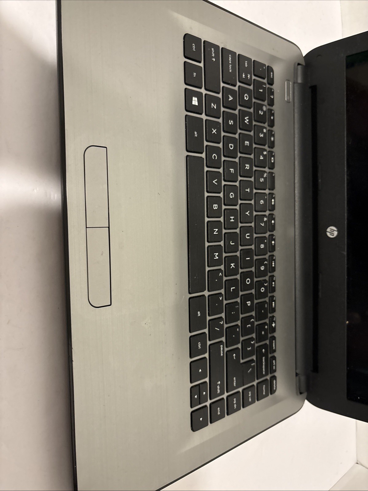 HP 14-an012nr LAPTOP AMD E2-7110 @ 1.80 GHZ RAM-4GB HDD-32GB WINDOWS 10