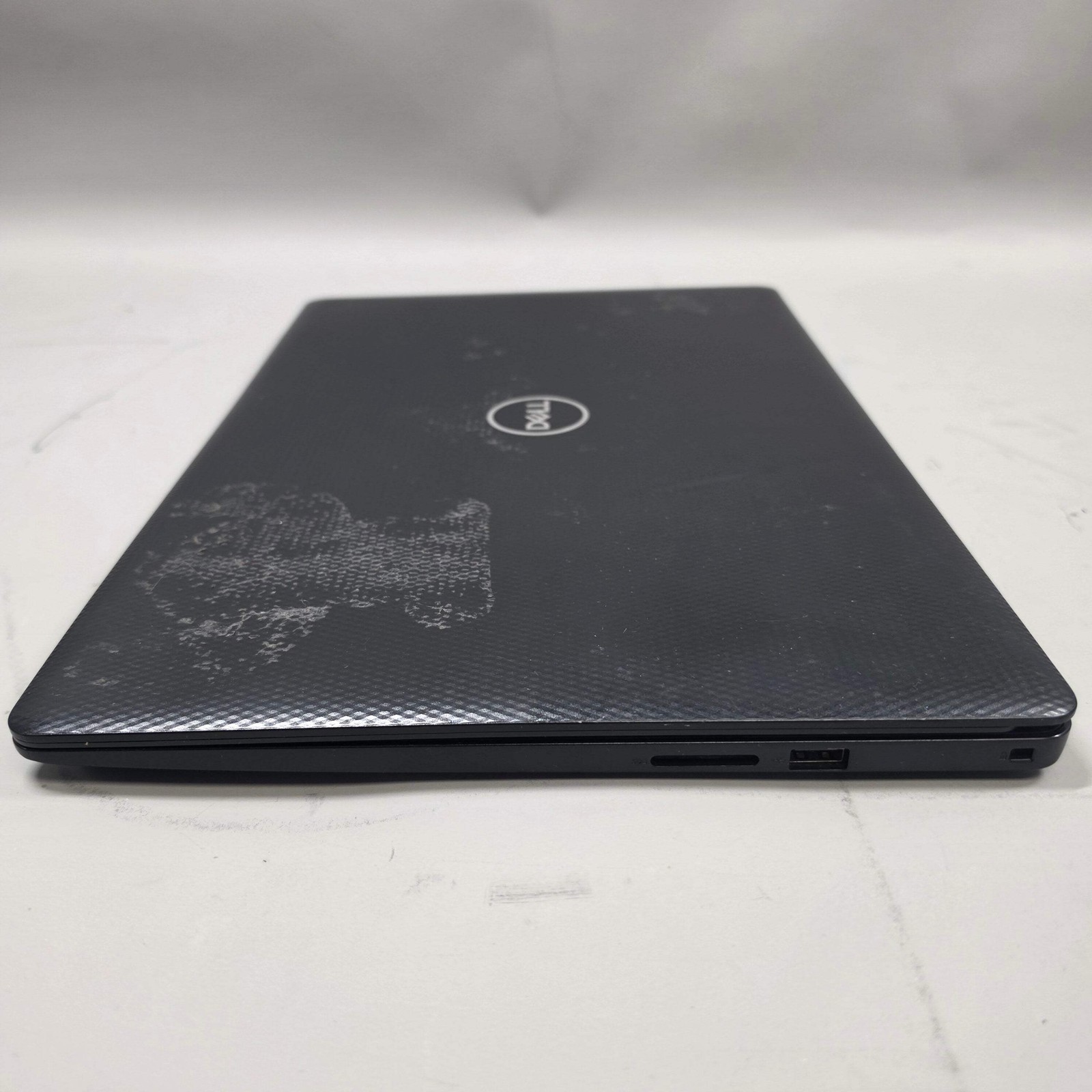 Broken Dell Inspiron 3953 15.6″ Core i3-1005G1 1.2GHz 8GB RAM 128GB SSD