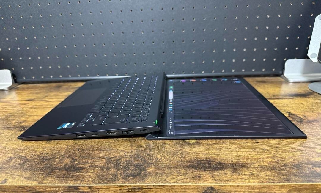 VAIO SX14 VJS146 Winning Color 13th i7 evo 16G Touch Notebook PC d726