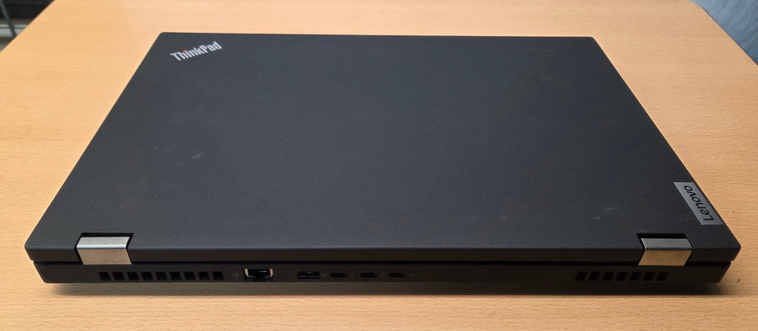 Lenovo ThinkPad P15 Gen2 I7-11850H vPro 64GRAM 512GSSD WIN11P 15.6 OLED RTXA3000