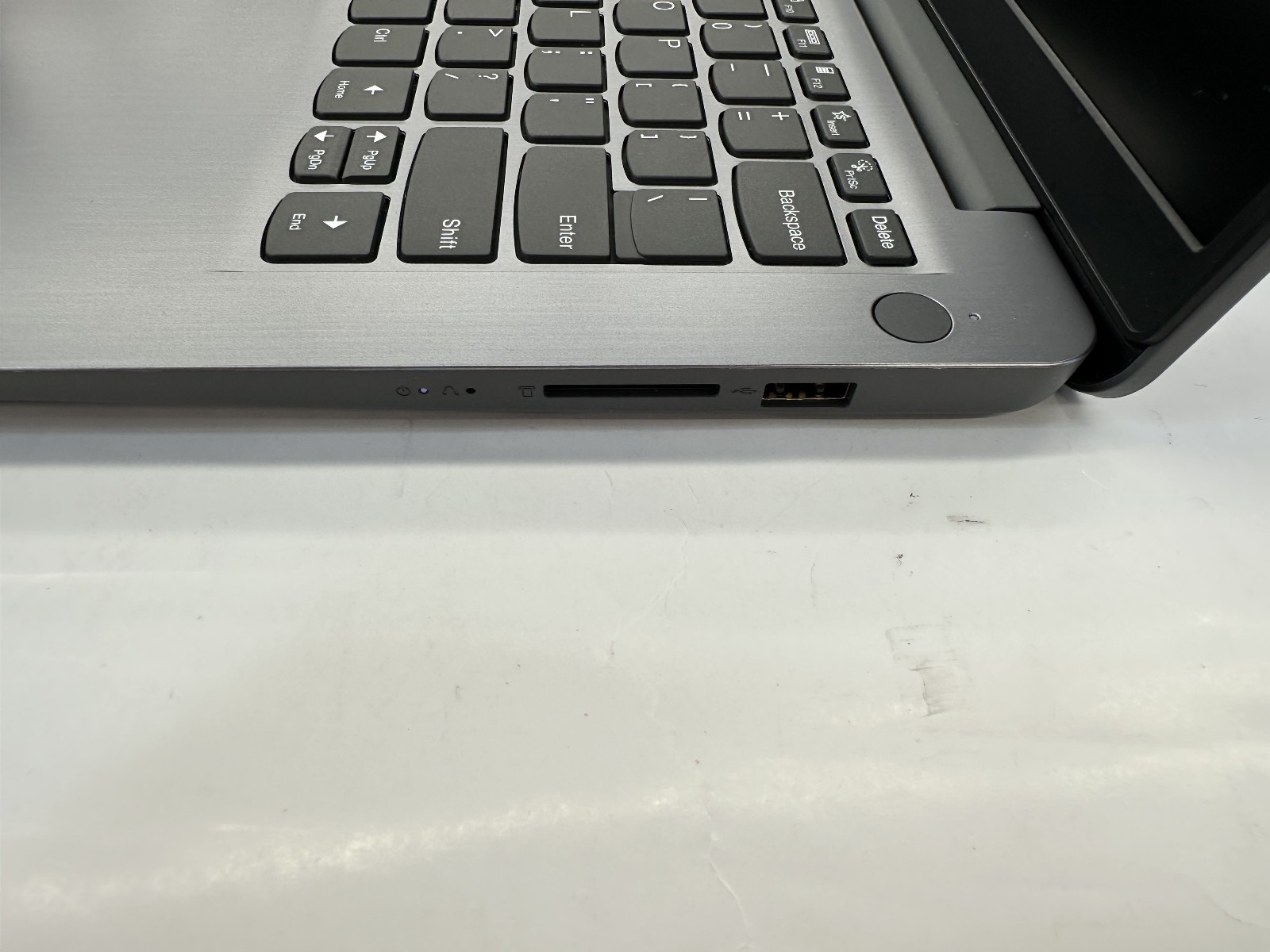 Lenovo 87H7 IdeaPad 3-14ITL6 FHD i7-1165G7 8GB RAM 500GB SSD Windows 11 Home
