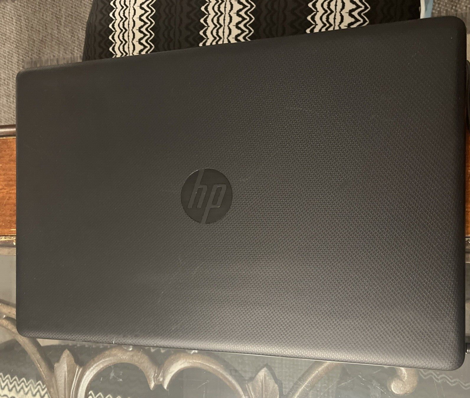 HP Laptop 17-BY1053DX 17.3″HD i5-8265U@1.6GHz 8GB MEM 1 TB NVMe SSD Win 11Home