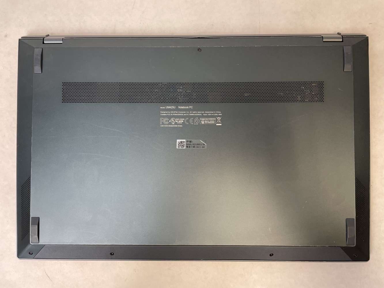 Asus ZenBook UM425UA AMD Ryzen 7 5700U 14″ 16GB RAM 1TB SSD