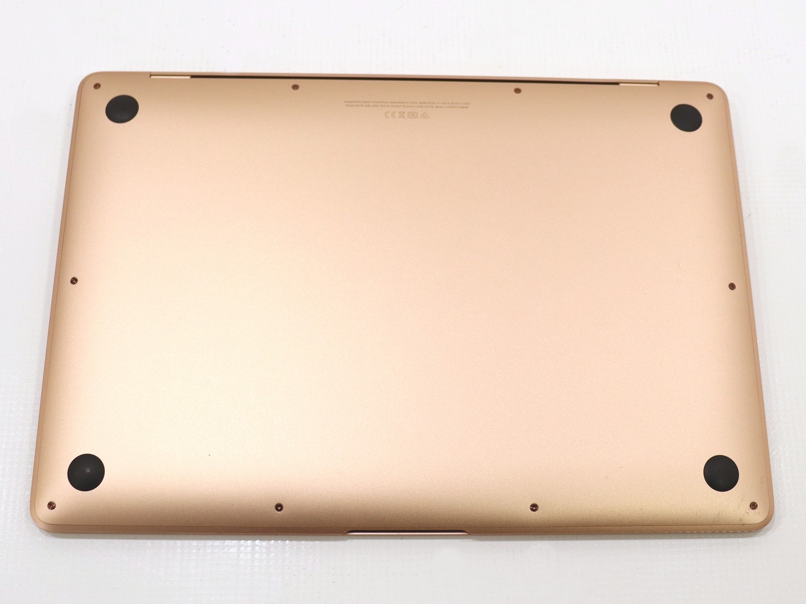Apple A2179 MackBook Air Retina 13″ i3-1000NG4 8GB RAM 256GB SSD – Bad Battery