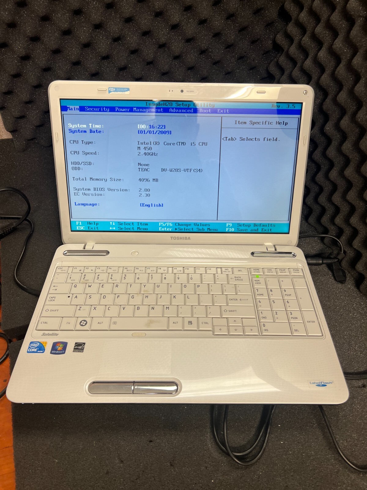 TOSHIBA SATELLITE L655-S5078WH DUAL CORE I5-450M {H2}