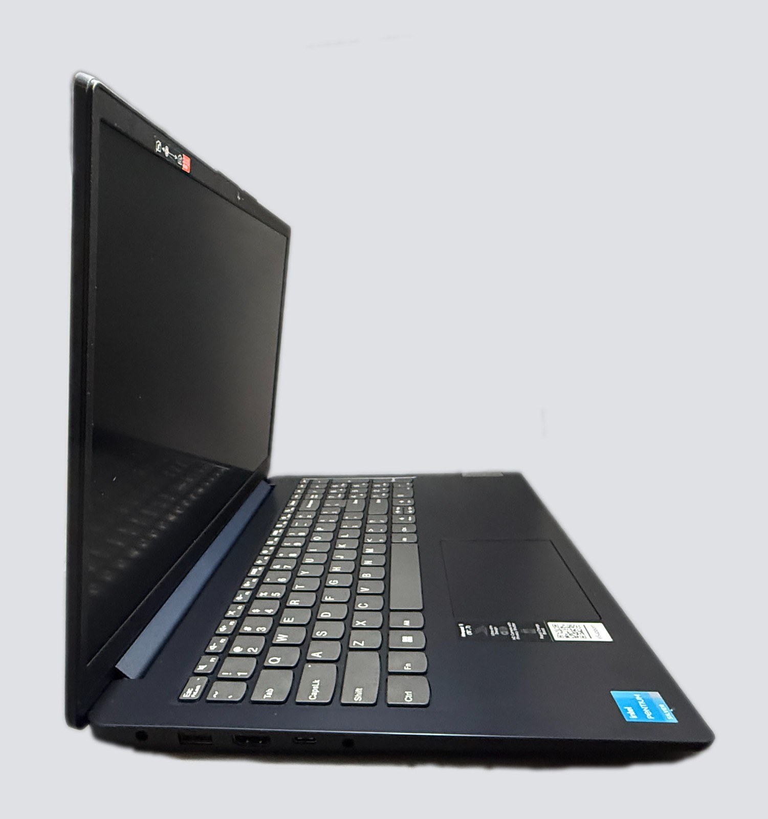 Lenovo Idea Pad 1 15IJL7 Pentium N6000 1.1GHz 4GB RAM 256GB SSD Win 11