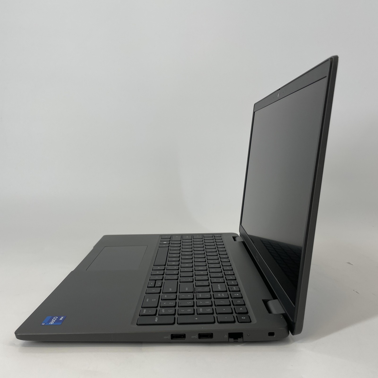 Dell Latitude 3540 15.6 Gray FHD 1.7 GHz i7-1355U 16GB 256GB SSD Very Good