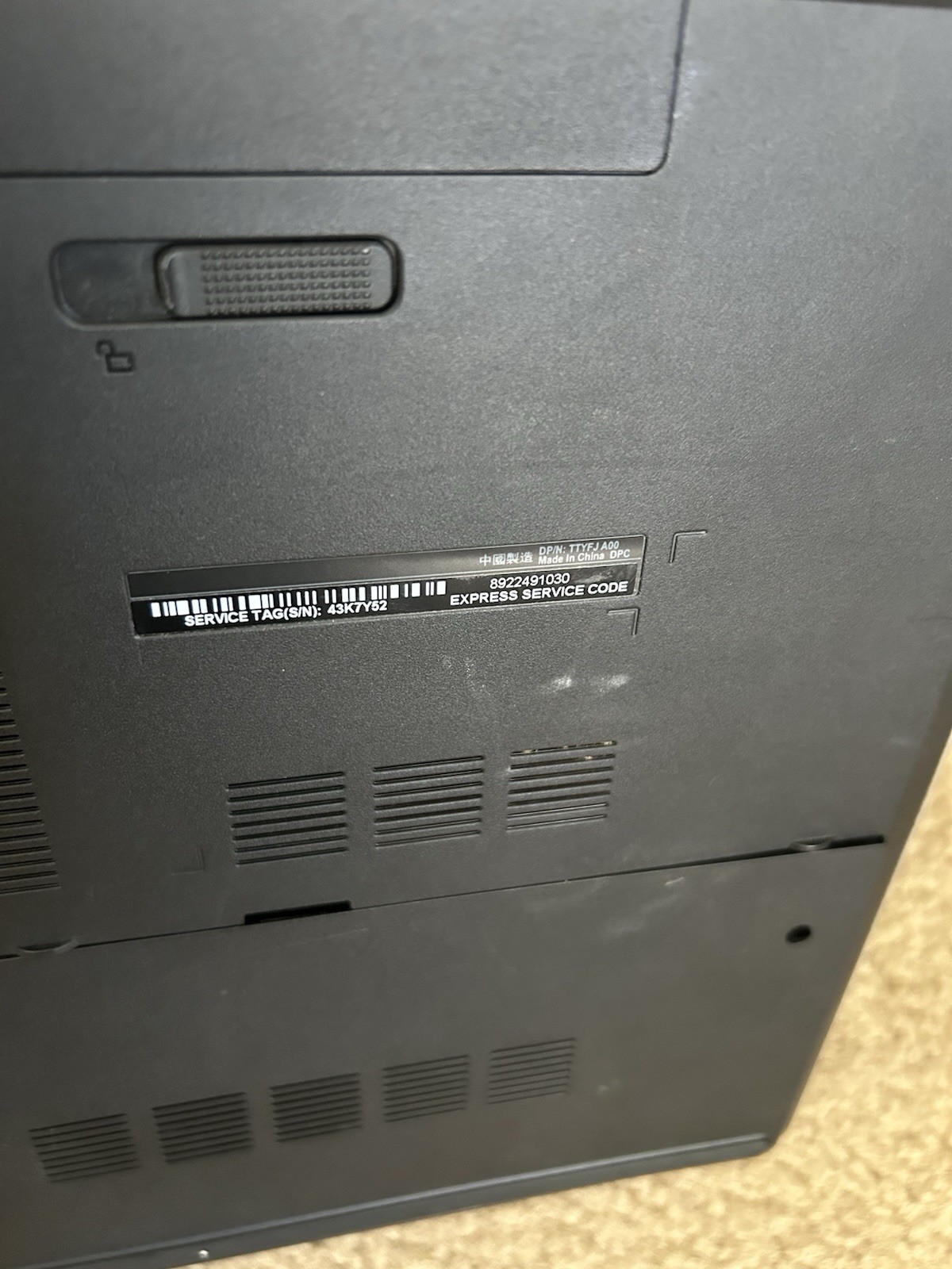 Dell Inspiron AMD A8 Laptop UNTESTED No Charger Parts/Repair