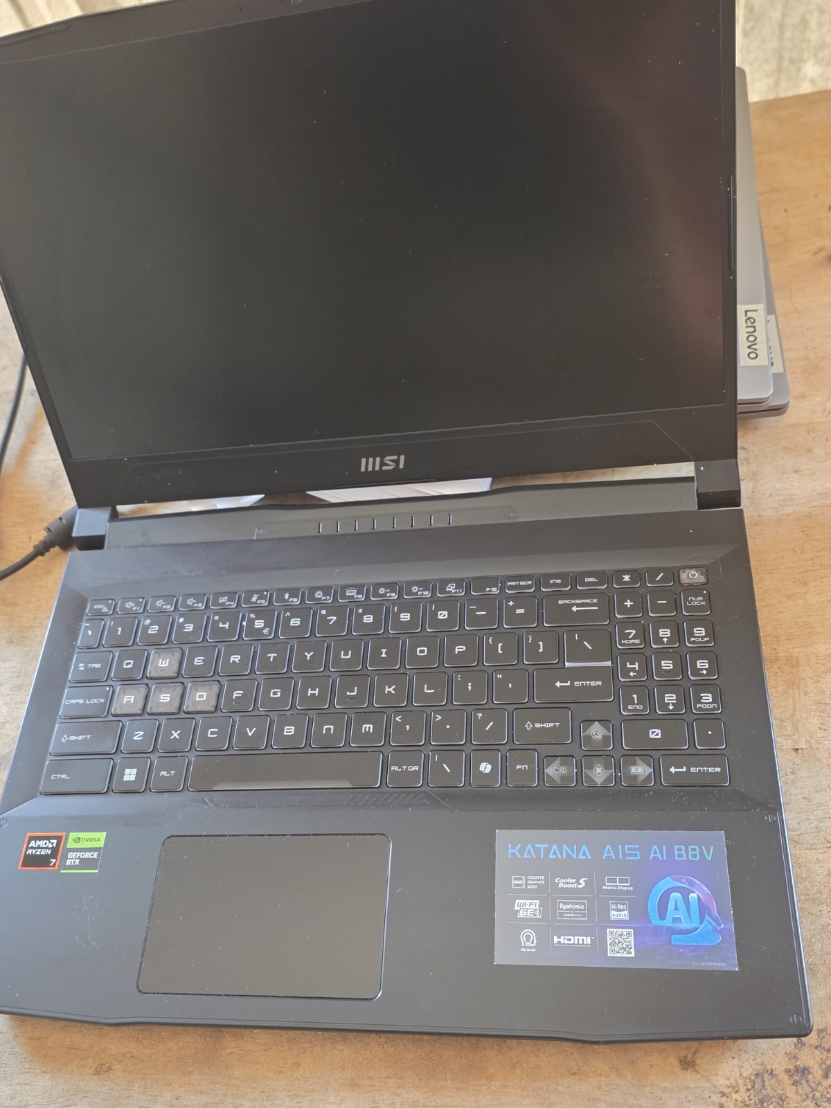 MSI Katana A15 AI B8VF Win 11 AMD Ryzen 7 8845HS 3.8GHz 32GB RAM 1TB SSD Pow