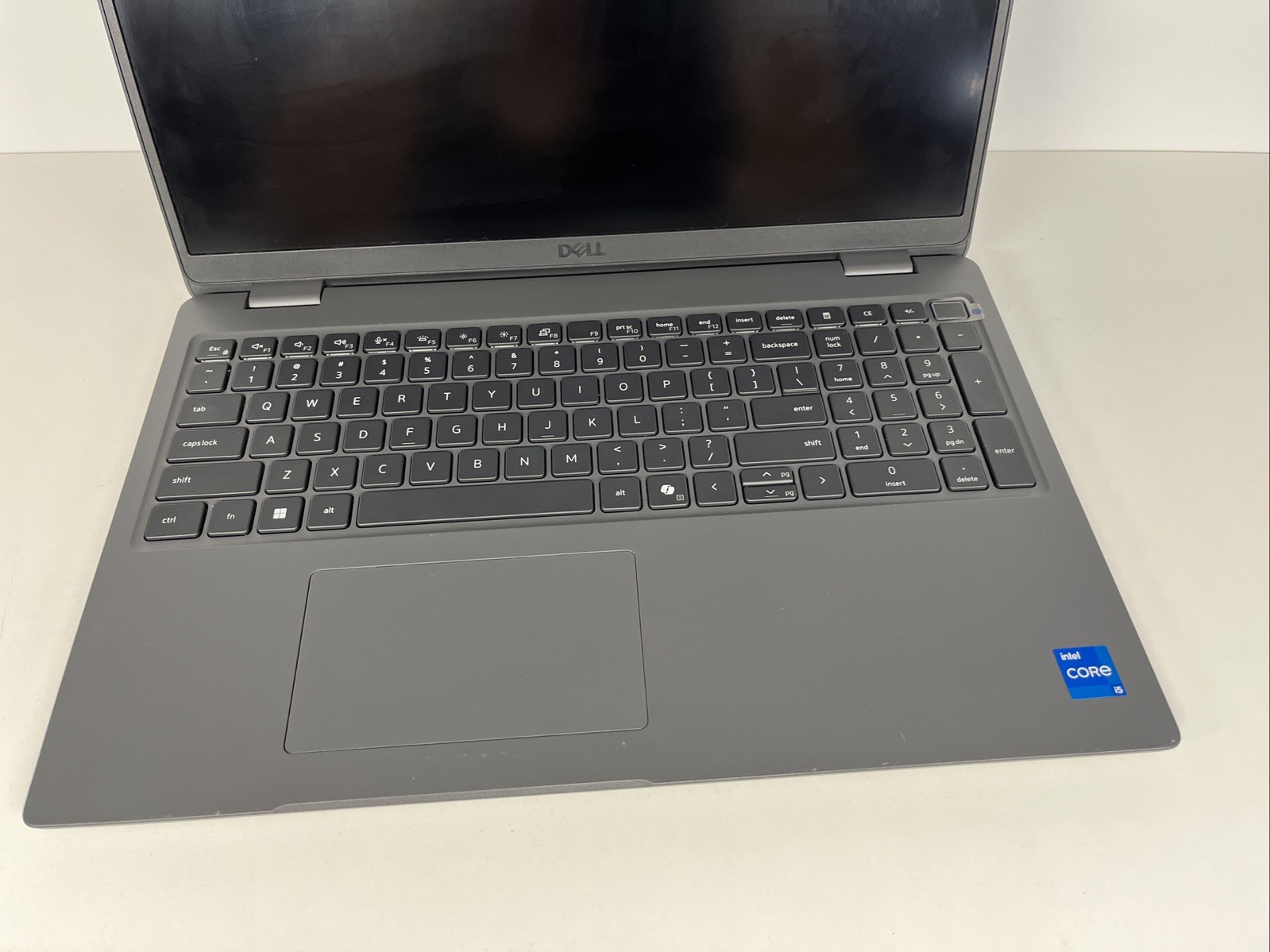 Dell Latitude 3550 15.6″ i5-1335u @1.3Ghz 8GB RAM DDR5 256GB Win11 Pro Power Ad