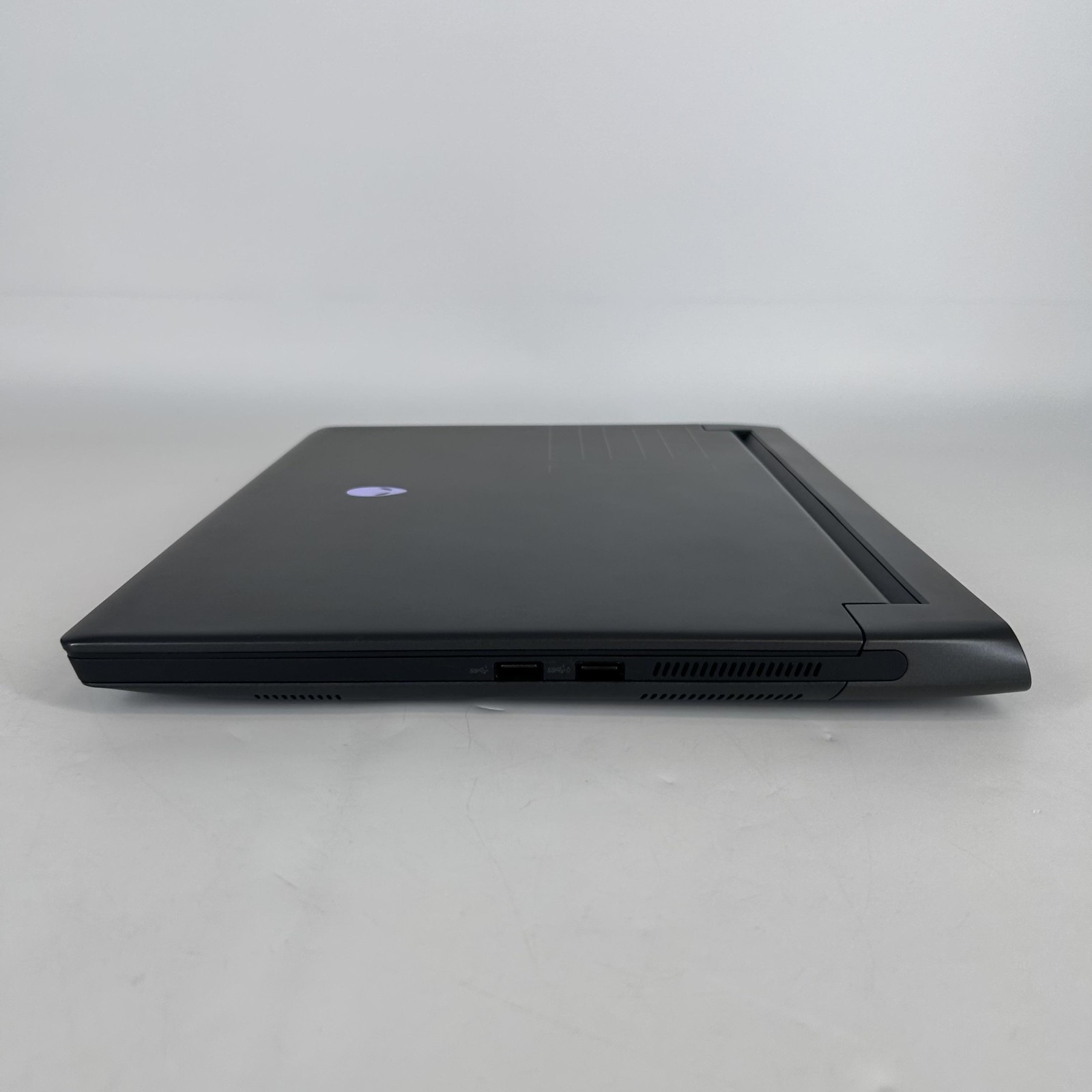 Dell Alienware m15 R7 240Hz 2K 2.5 GHz i9-12900H 32GB 1TB SSD RTX 3080 Very Good