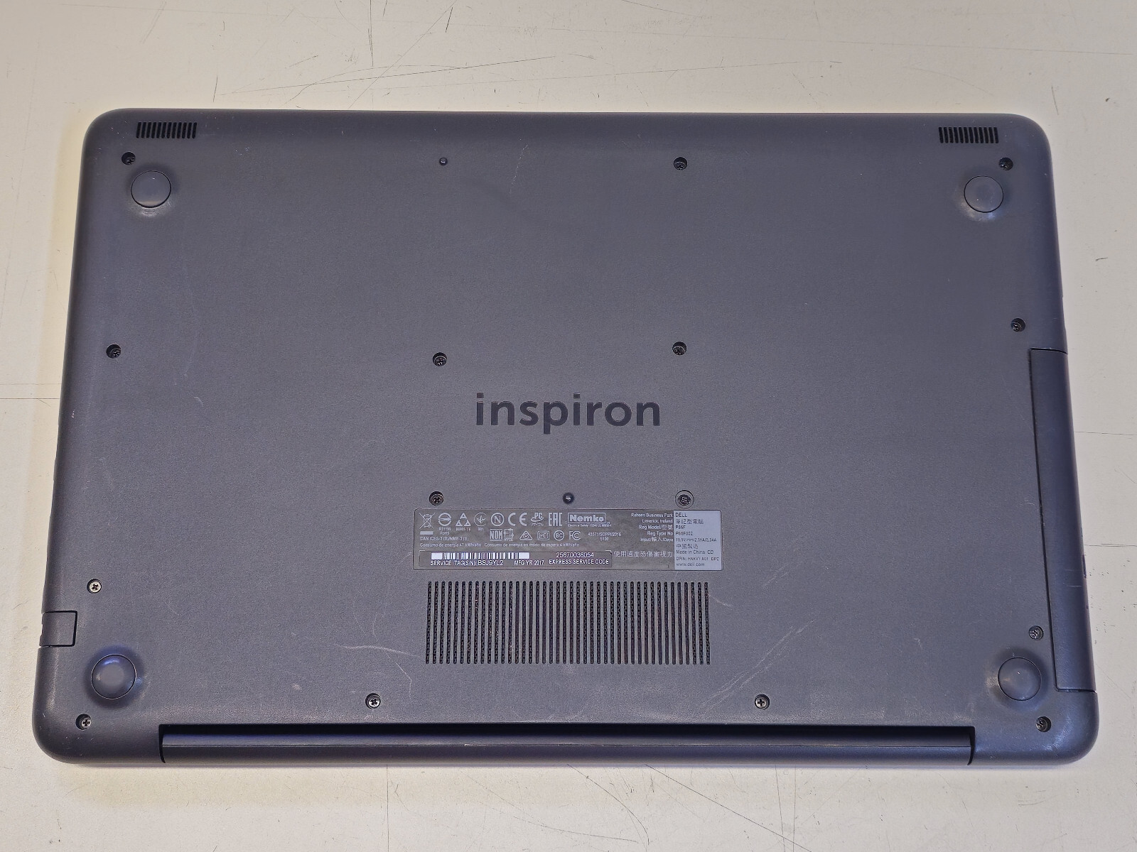 Dell Inspiron 15 5565 15.6″ A12-9700P 12GB 500GB SSD TOUCH Windows 10 TESTED