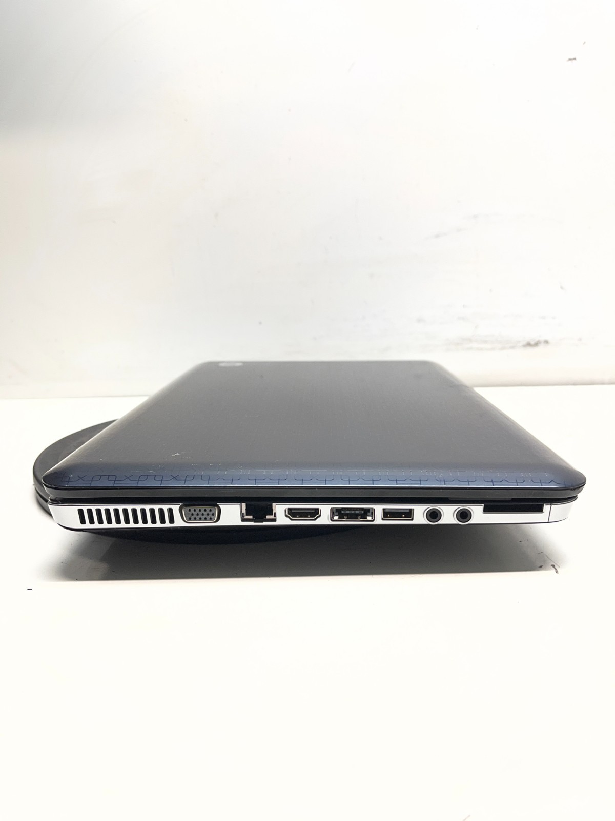 HP Pavilion dv6-3127dx Intel Core i3 M350 2.27GHz 4GB NO HDD