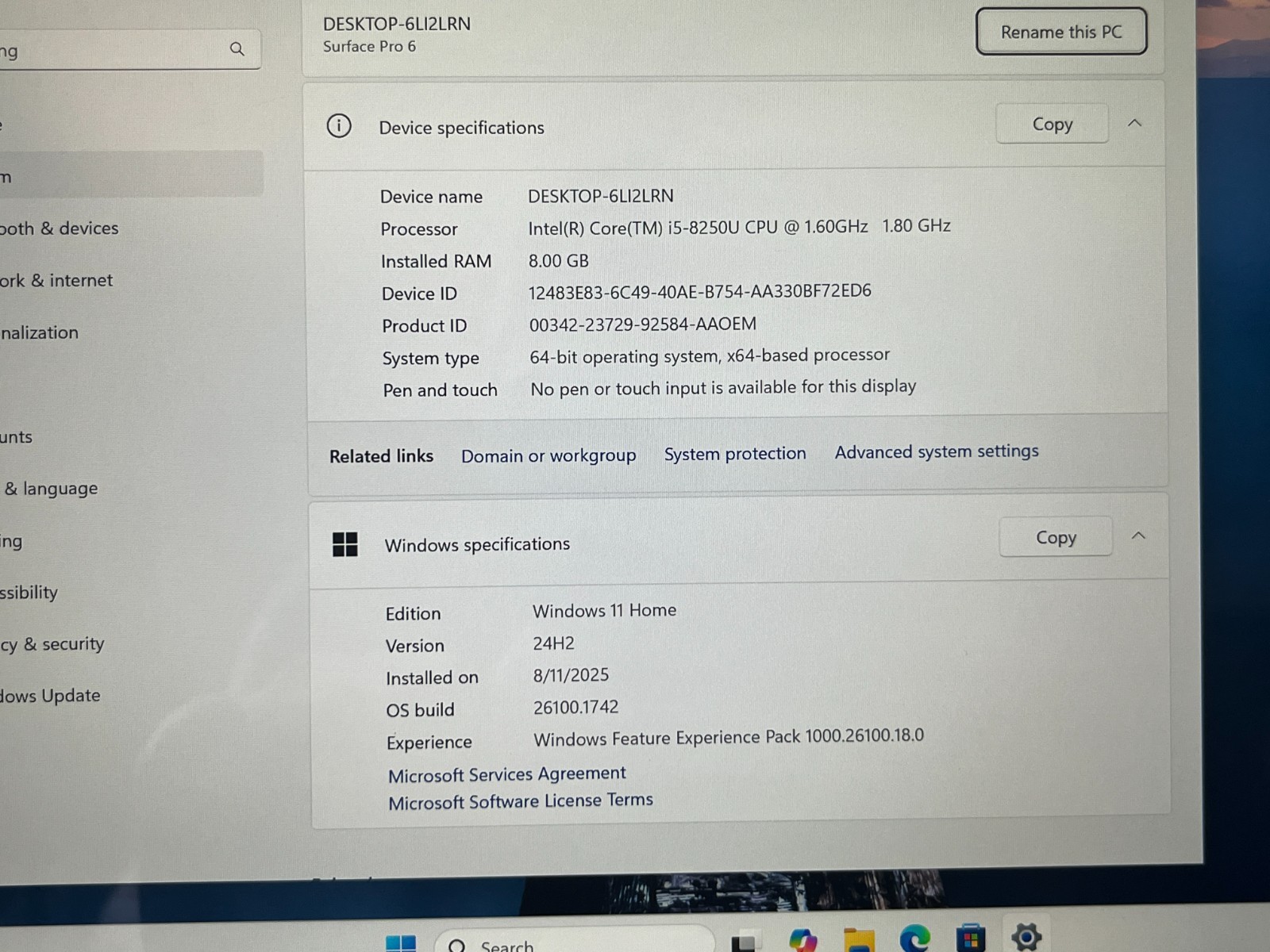 Microsoft Surface Pro 6 12.3in i5-8250U 8GB RAM 128GB SSD 2 in 1 Laptop Win 11