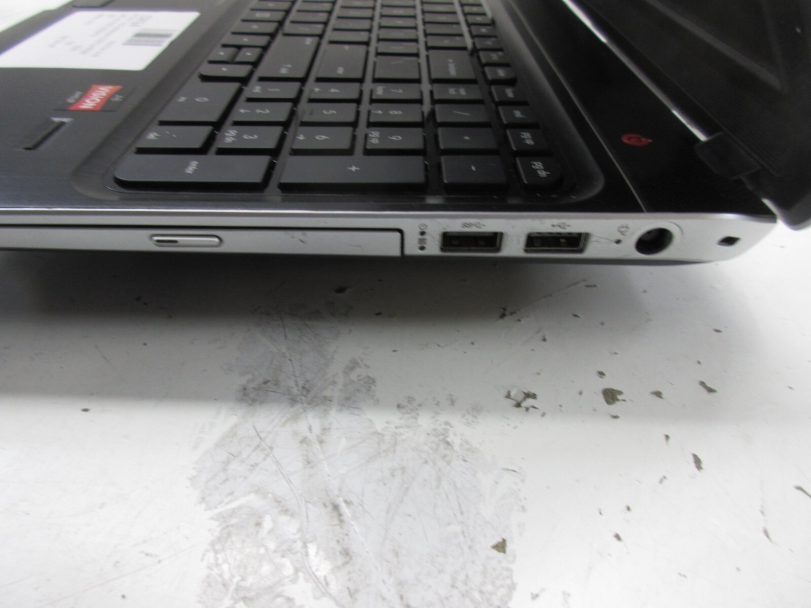 HP ENVY dv6 Notebook AMD A8-4500 1900MHz 6GB NO HDD No Batt