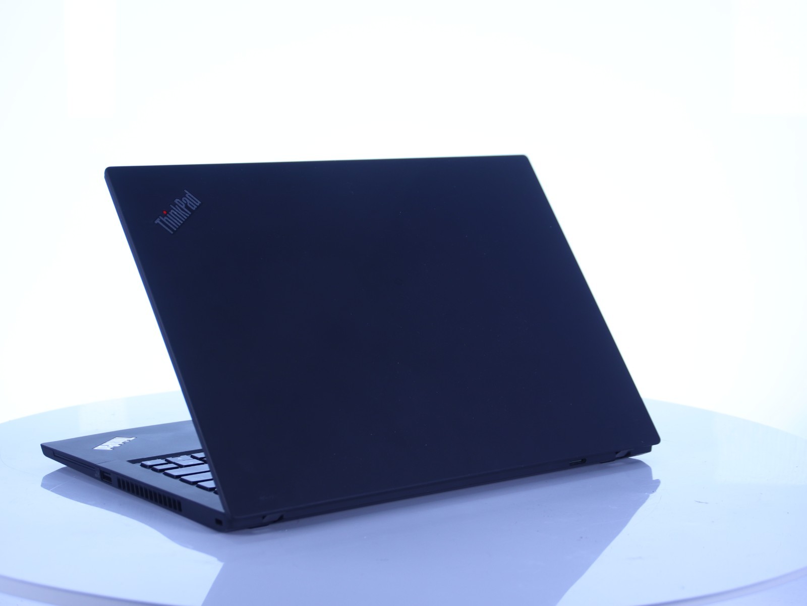 Lenovo ThinkPad T14 Intel Core i7-1165G7 24GB RAM 256GB SSD Win 11 Pro No AC