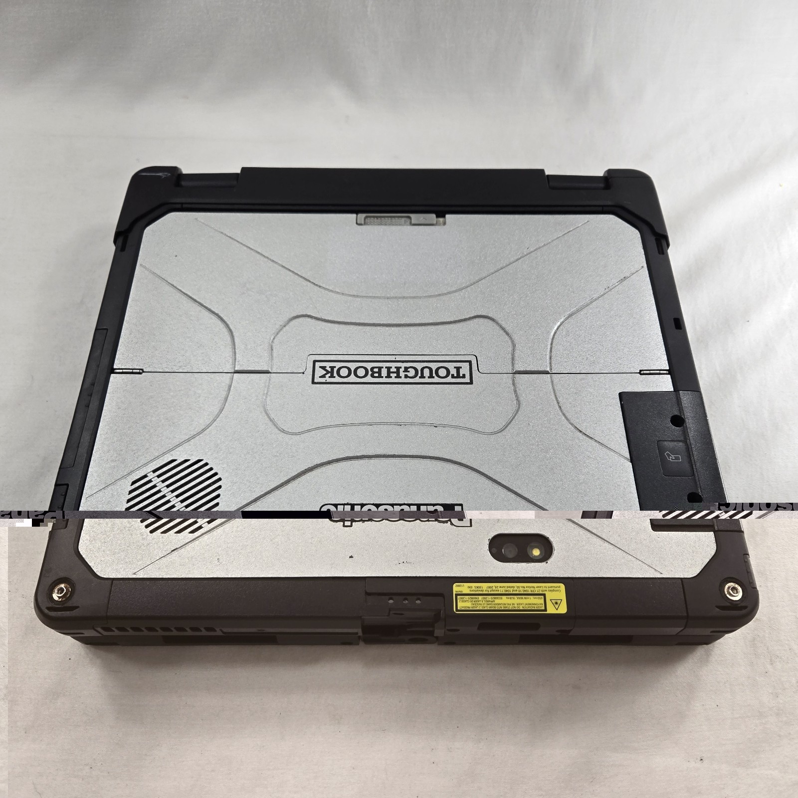 Panasonic Toughbook CF-33 i5-7300U 2.6GHz 256GB SSD 16GB Ram 4G – GPS – Grade B