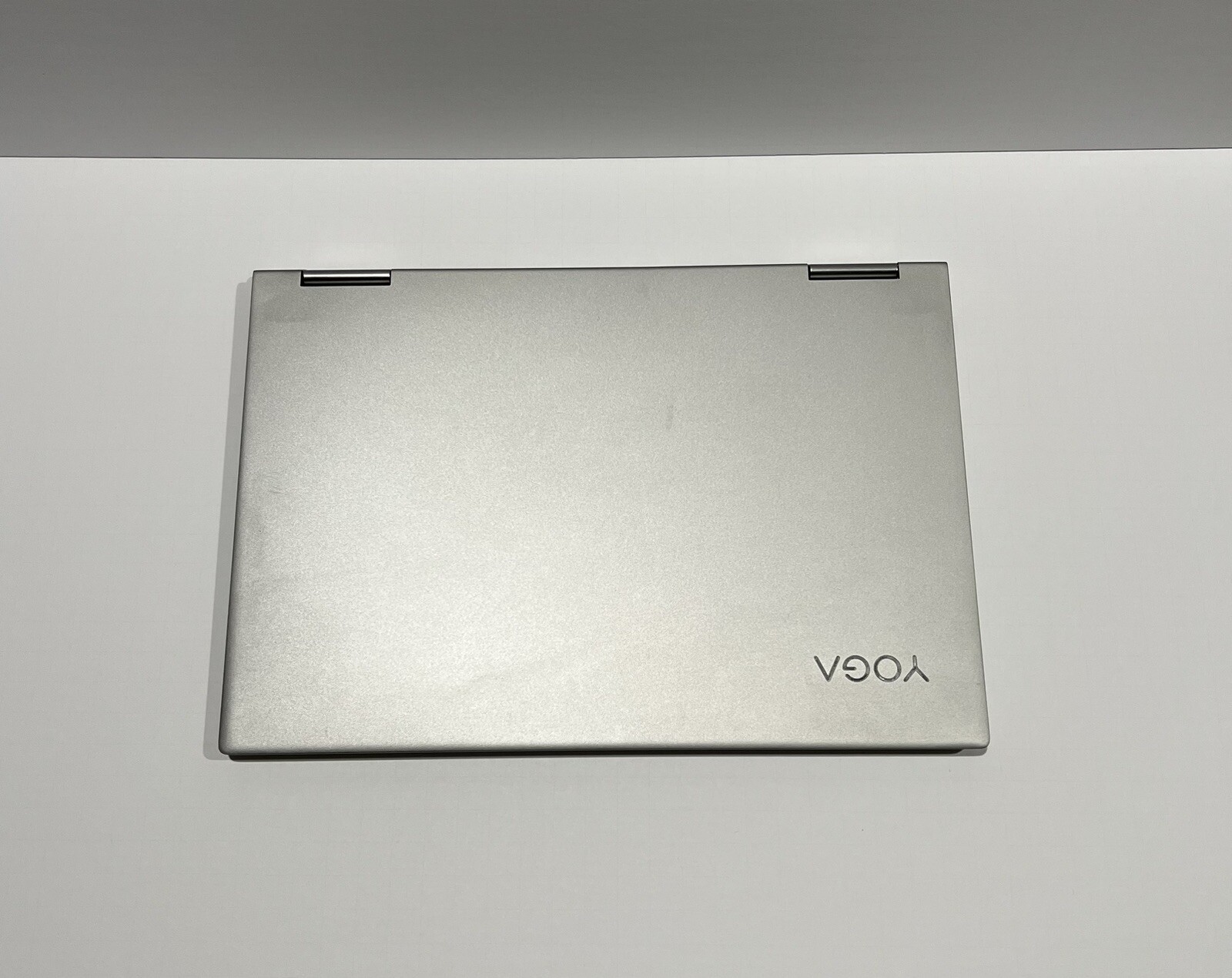 Lenovo YOGA 730-13IKB 81CT Core i5-8250U @1.6GHz 8GB Ram 256GB SSD
