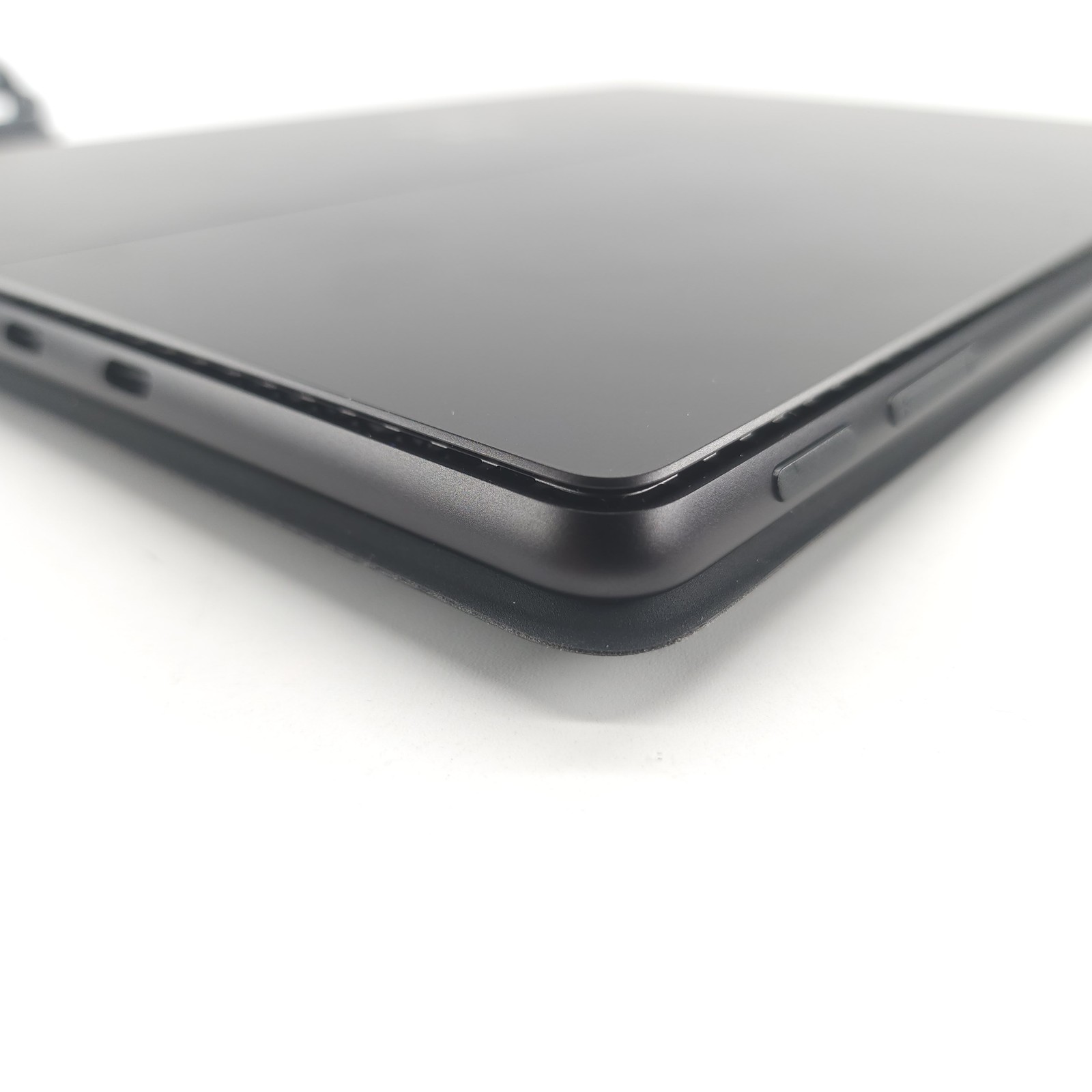 Microsoft Surface Pro 13″ Snapdragon X2 Plus 16GB RAM 512GB w/ Keyboard, Mint