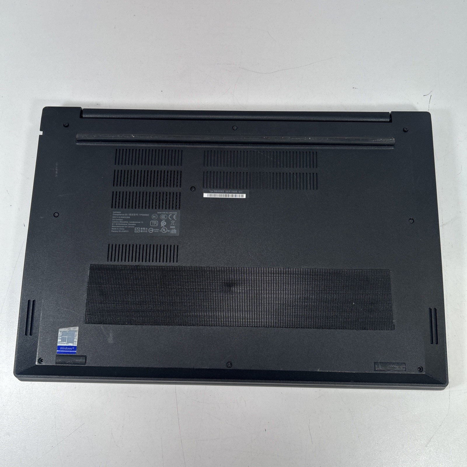Lenovo ThinkPad E590 i5-8265U No RAM/SSD/WiFi/OS For PARTS