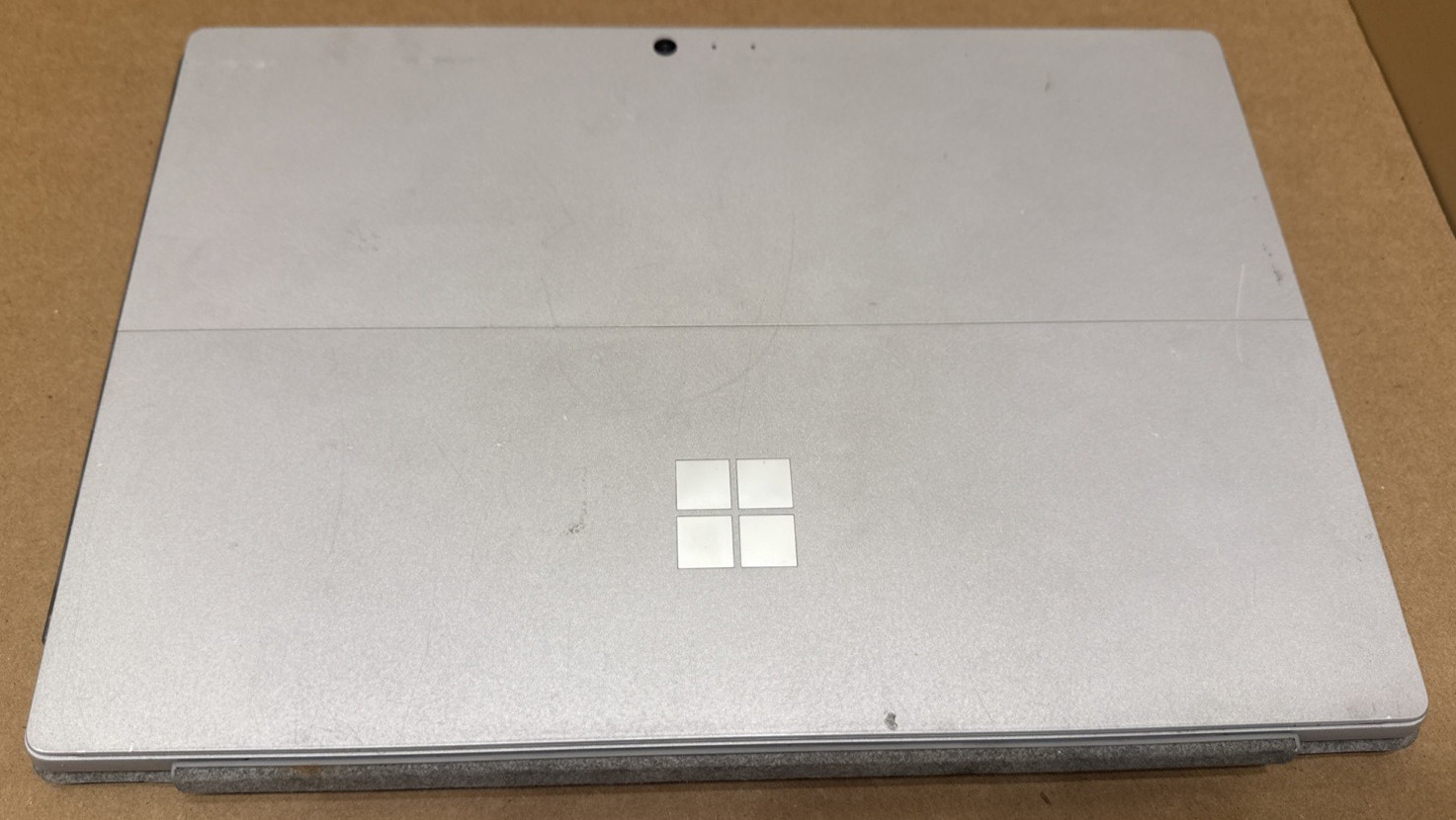 Microsoft Surface Pro 6 12.3″ i7-8650U 16GB RAM 512GB SSD Without AC Adapter