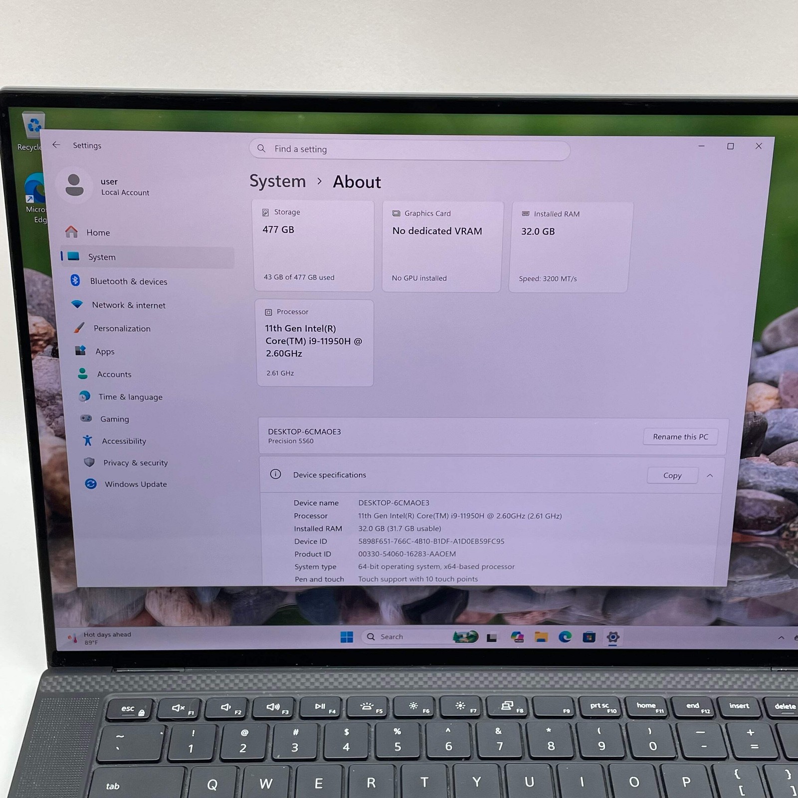 Dell Precision 5560 15.6″ i9-11950H 2.6GHz 32GB RAM 512GB SSD