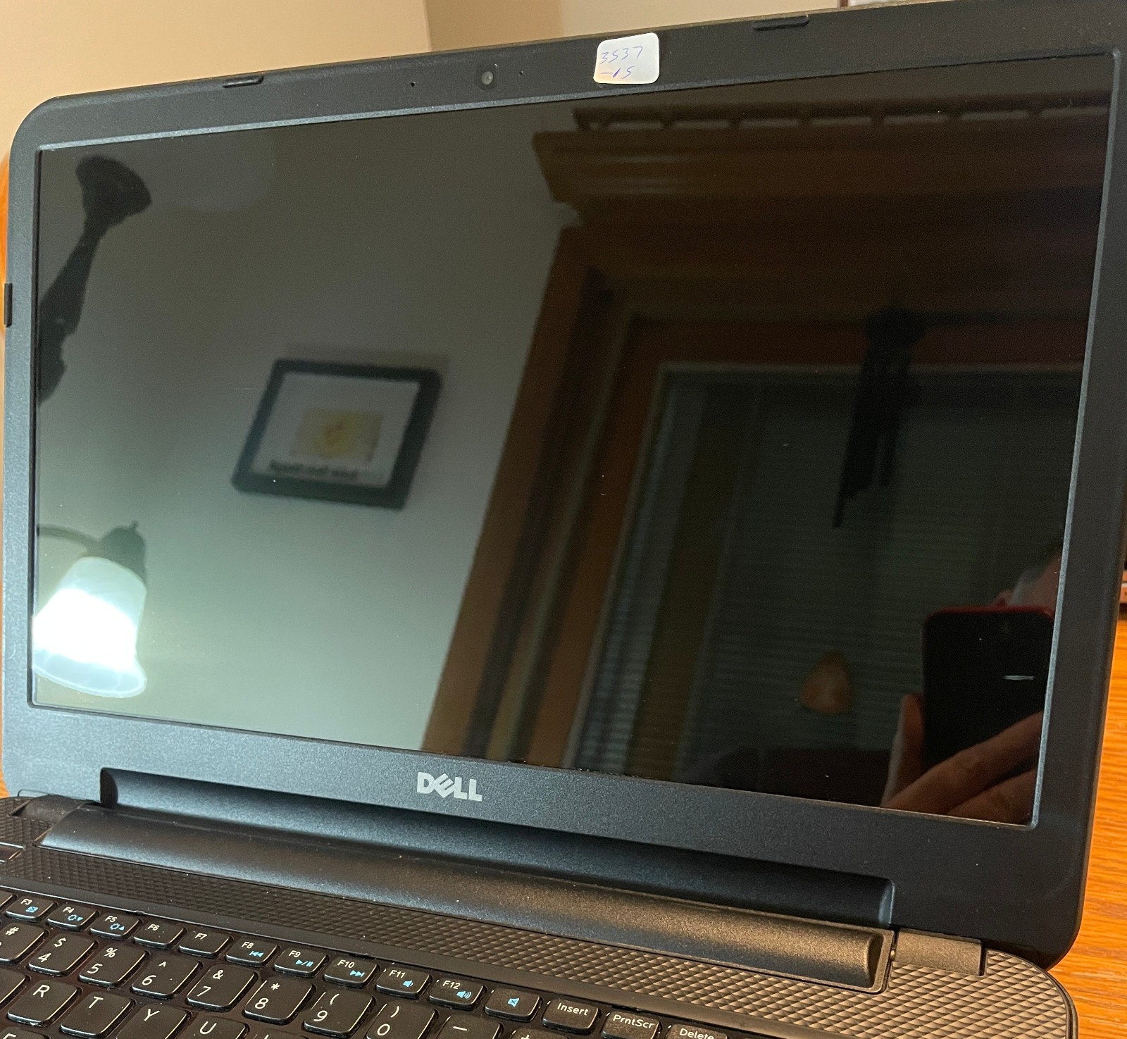 DELL INSPIRON 15-3537 Laptop 15″ i3 256gb+1tb Linux Mint 22.3-extras-15