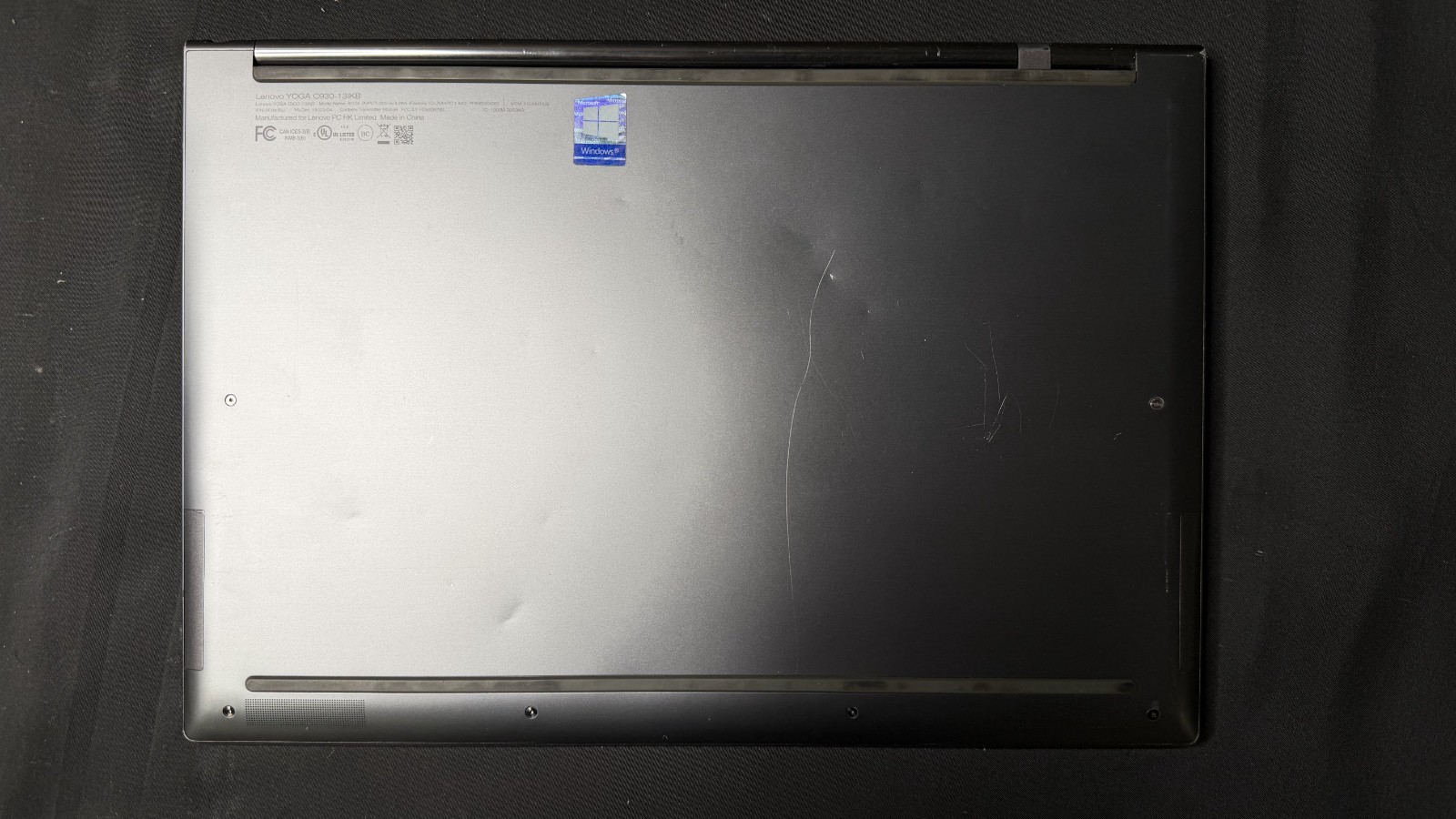 Lenovo Yoga C930-13IKB – i7-8550U – 12GB RAM -238GB SSD Win10