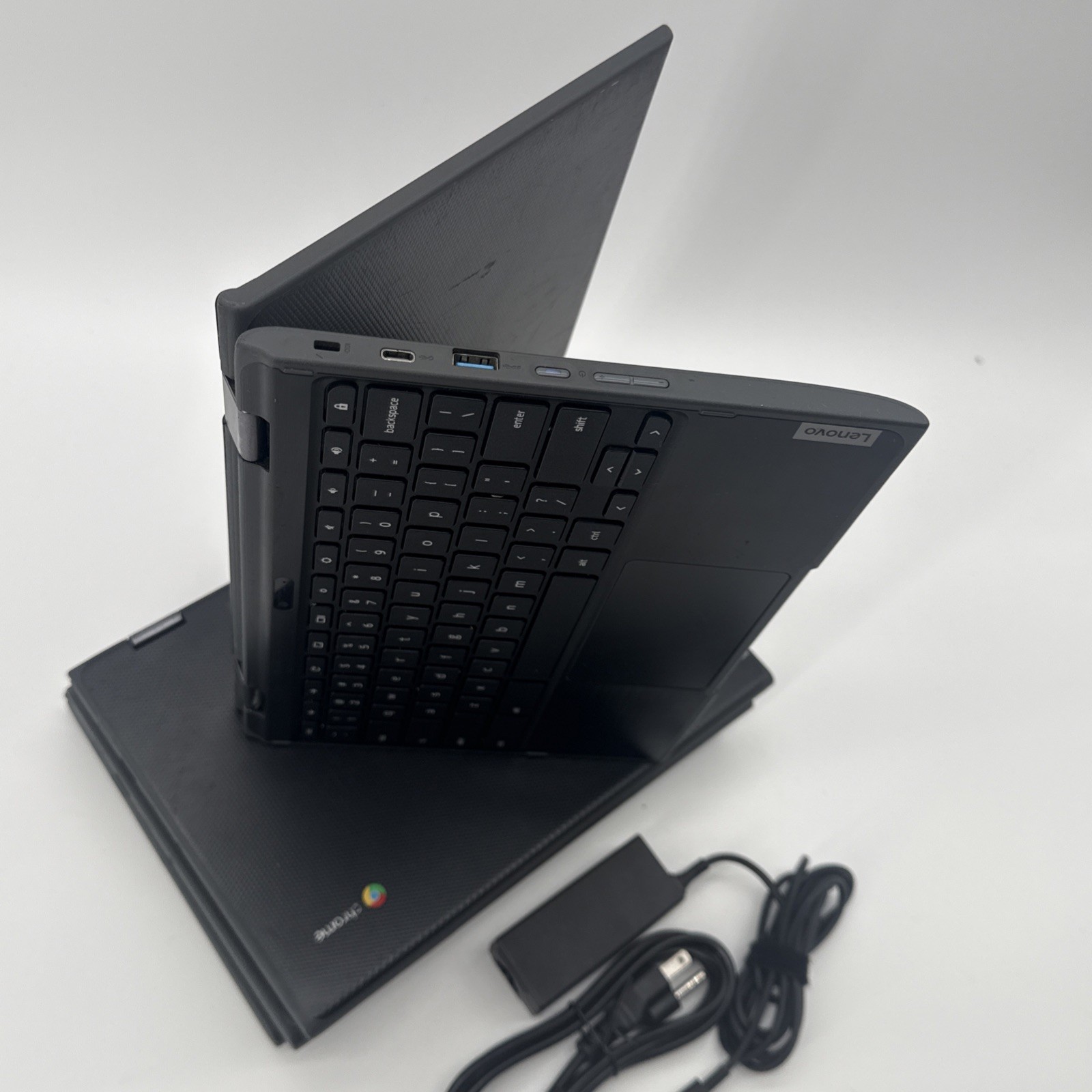 Lenovo 300e Chromebook 2nd Gen 11.6” Touchscreen 32GB 4GB RAM ChromeOS 81MB