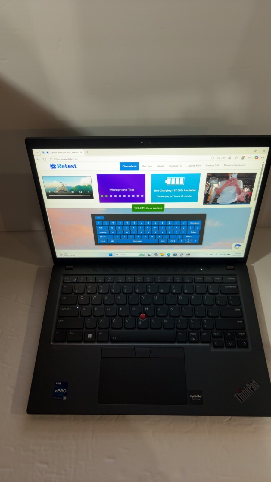Lenovo ThinkPad T14s Gen 3 i5-1245U 16GB 512GB SSD 14″ Laptop Win 11 Pro AC