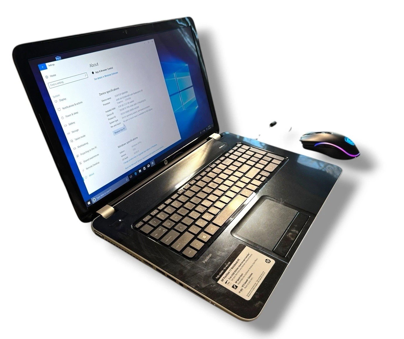 HP Pavilion 17 Laptop 17” AMD A8-5550M 8GB 750GB HDD READ