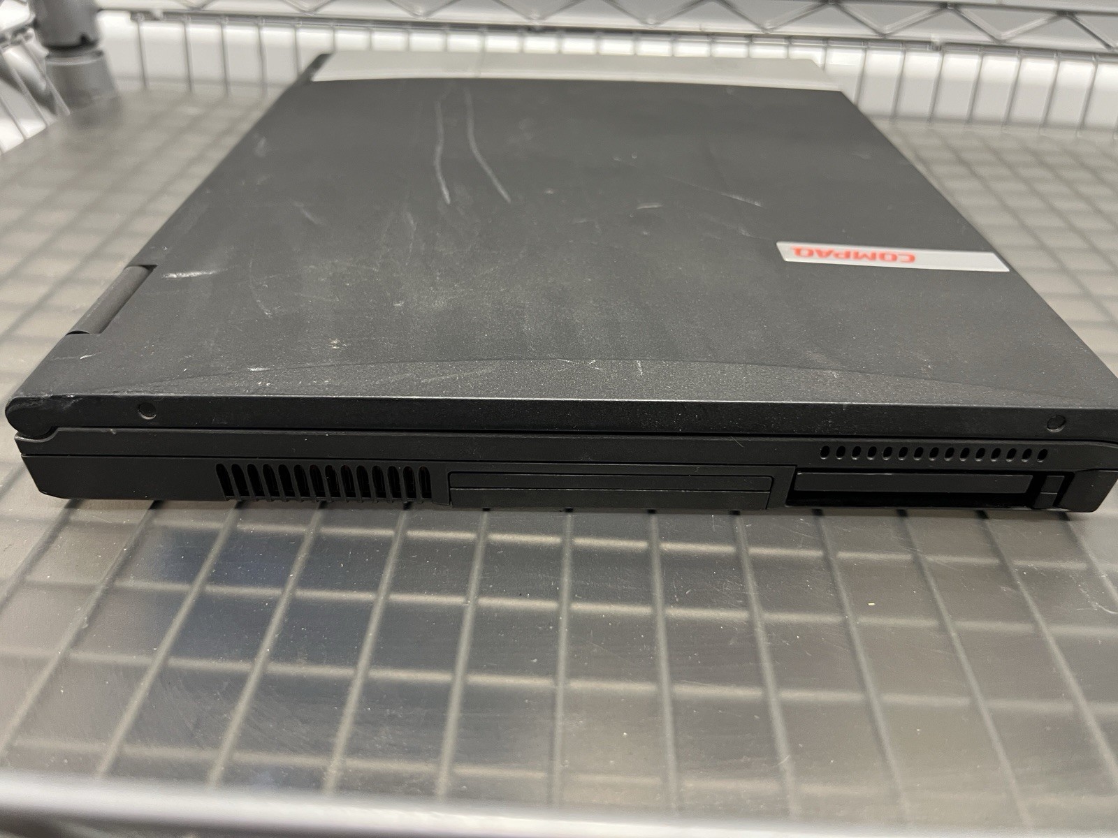Vintage Compaq Evo N610c Laptop Intel Pentium 4 1.00Ghz 256MB