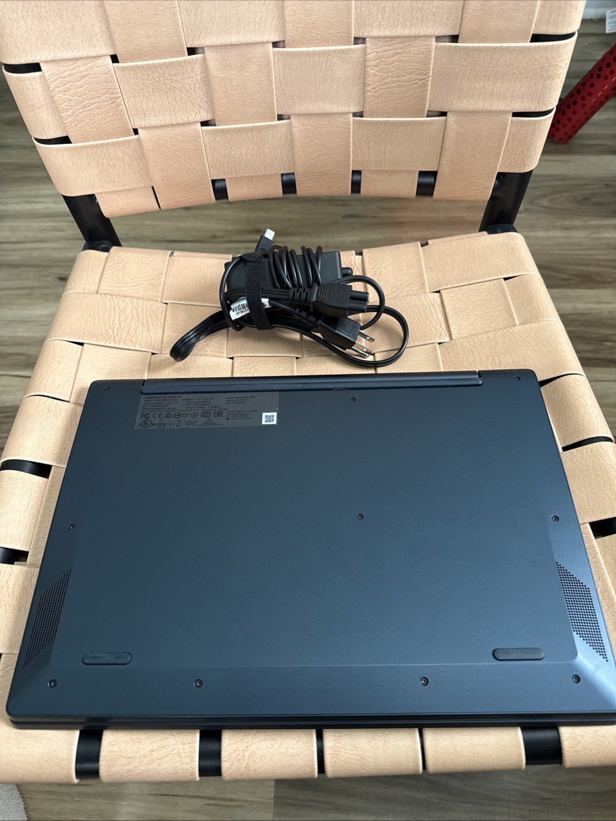 Lenovo IdeaPad 3 CB-14IGL05 82C1 14″ 2020 N4020 1.1GHz 64GB SSD 4GB DDR4 Blue B