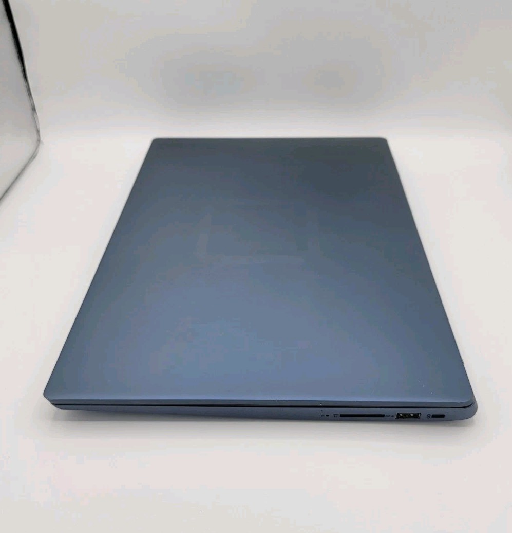 Lenovo IdeaPad 330S-15IKB 15.6” i3-8130U 8GB 256GB SSD