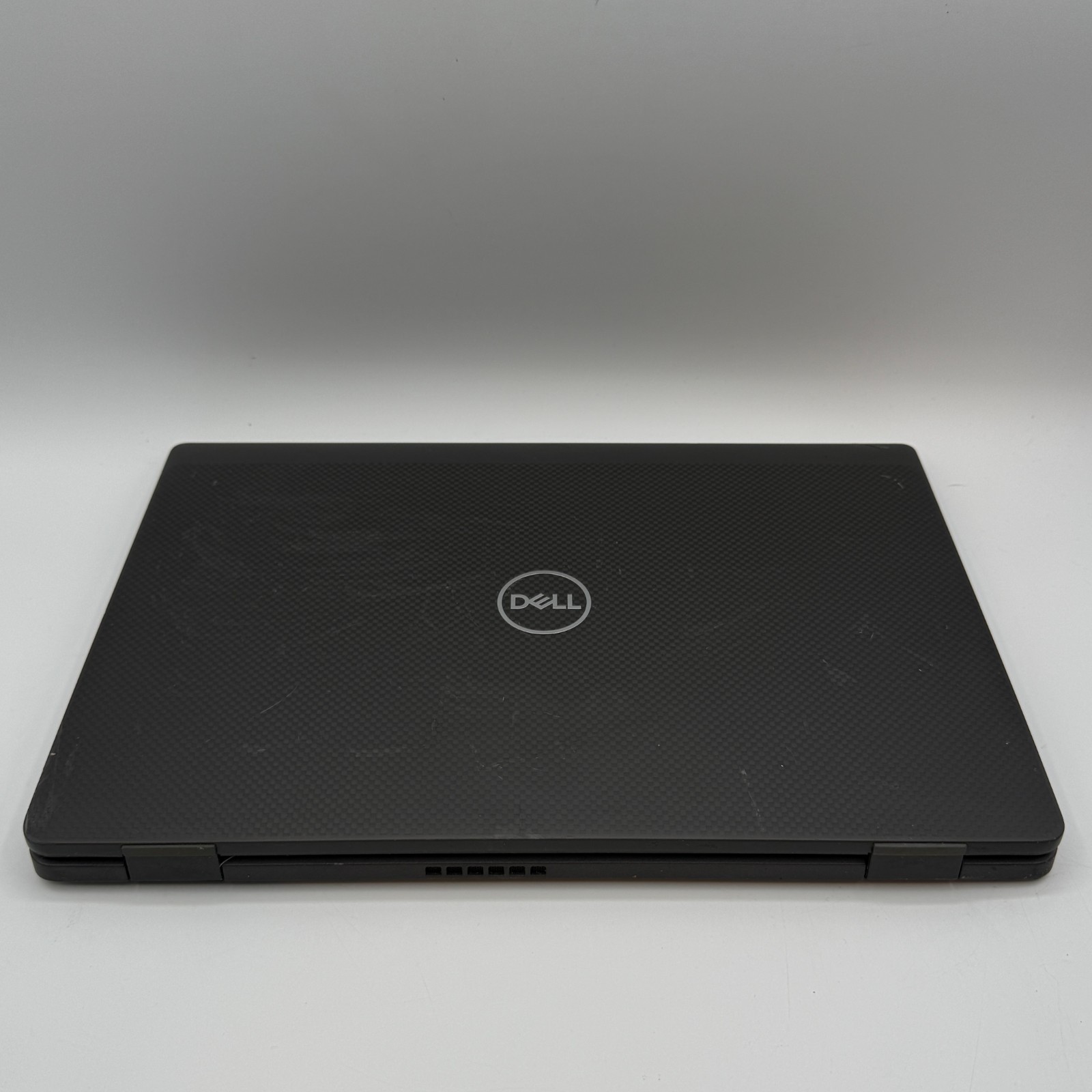 Dell Latitude 7420 i7-1185G7 16GB RAM 256GB SSD 14″ FHD Win 11 Pro Laptop Fair