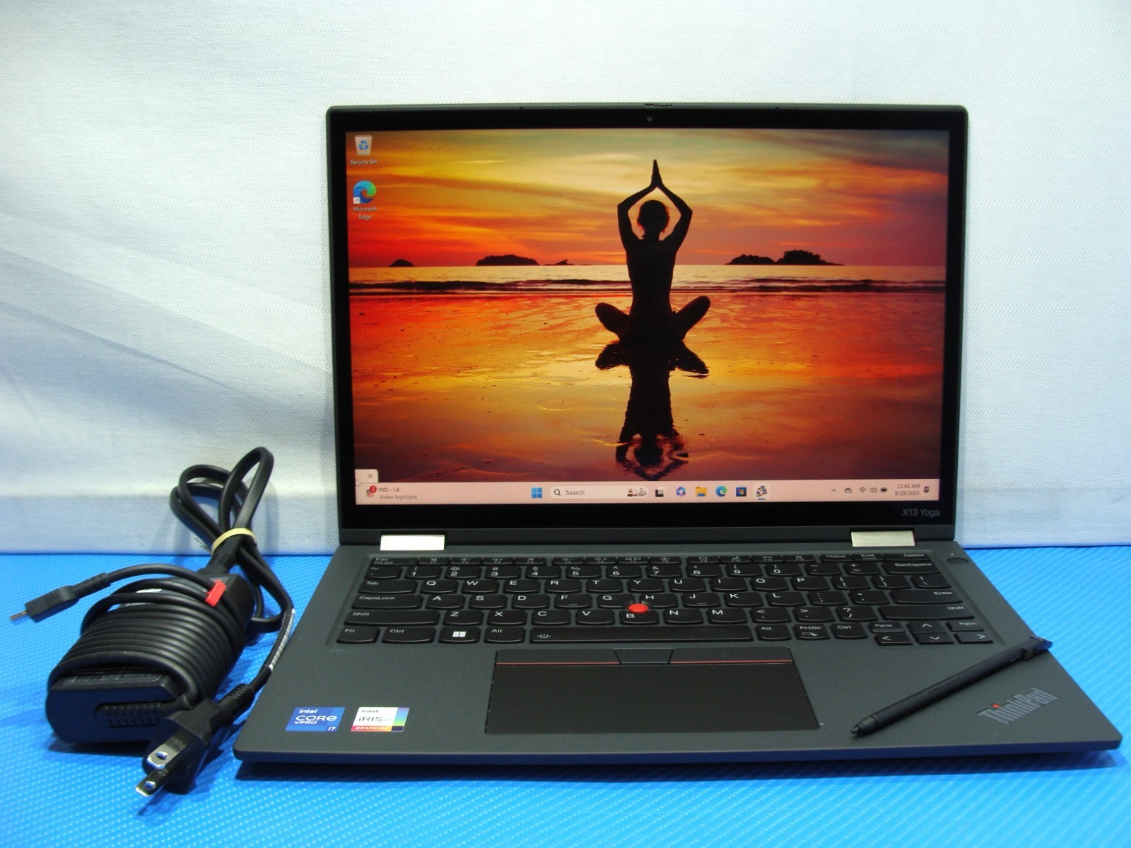 Lenovo ThinkPad X13 Yoga Gen 2 4G LTE 13.3″ TOUCH i7-1185G7 3GHz 16GB 256GB +PEN