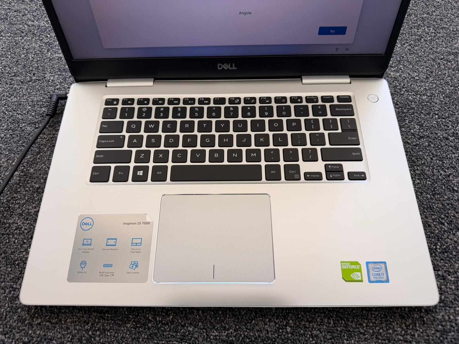 Dell Inspiron 15 7000 Intel core i7-7500U CPU 2.70Ghz 8GB 256GB SSD Win11Pro