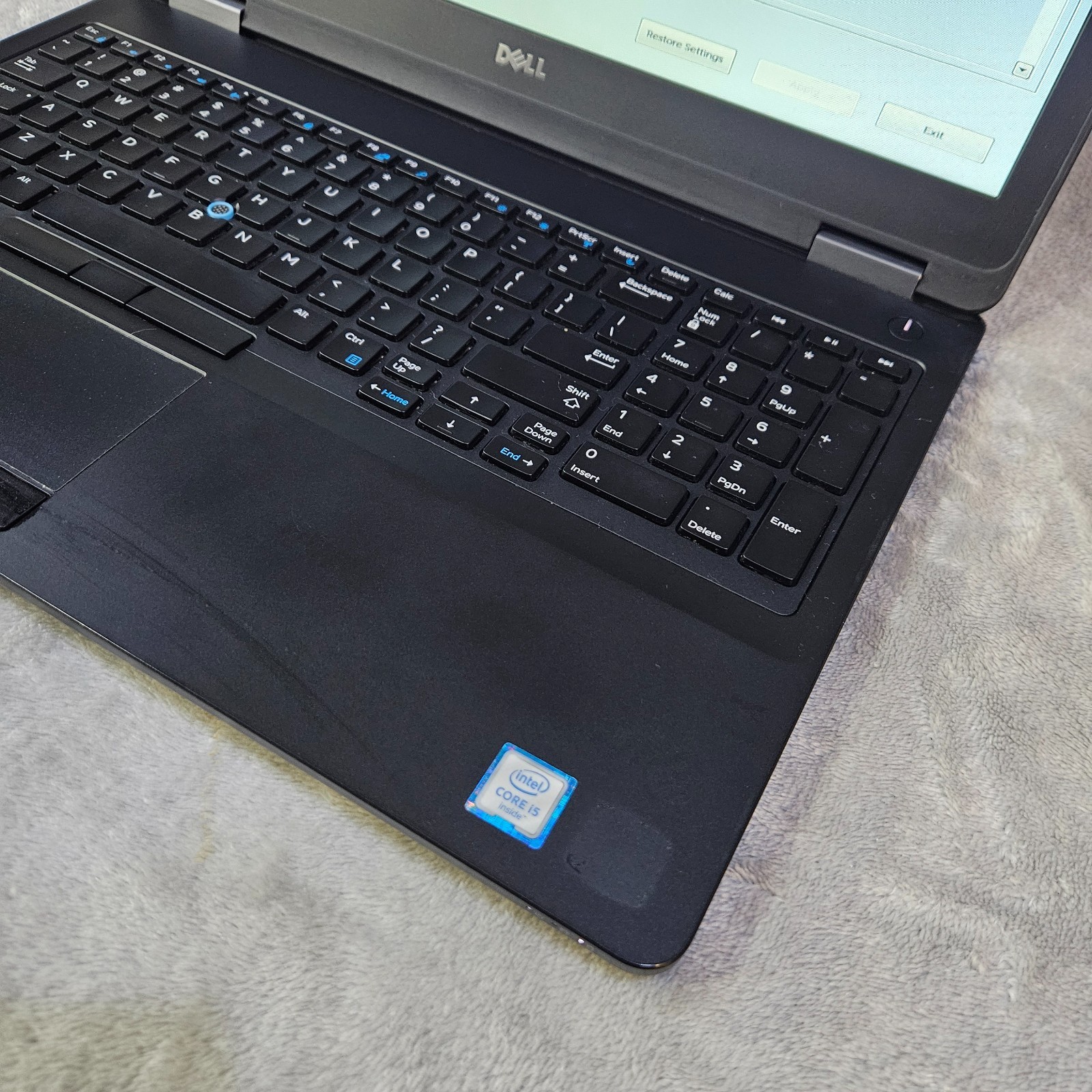 Dell Latitude E5570 15.5″ I5-6440HQ 16GB RAM NO SSD/OS W 65 W Charger