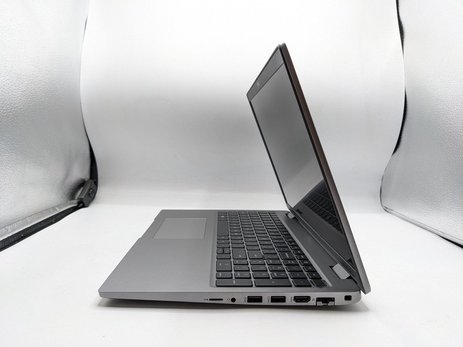 DELL LATITUDE 5530 I7-1255u 16GB RAM 256GB SSD – GRADE D