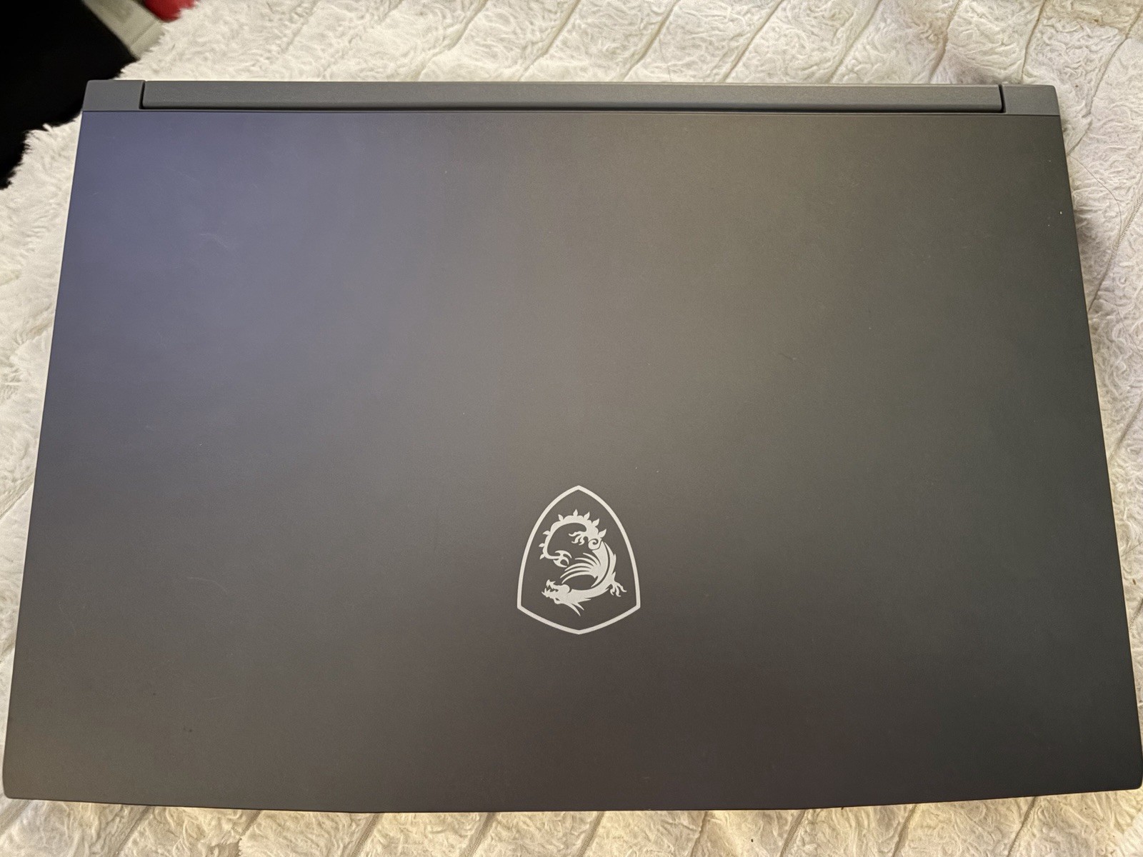 msi gaming laptop thin 15 B13UC
