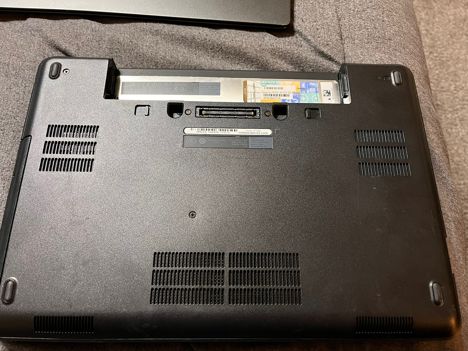 Dell Latitude E5440 14″ Laptop i3-4030U 1.9GHz 4GB 320GB Win 10 Pro For Parts