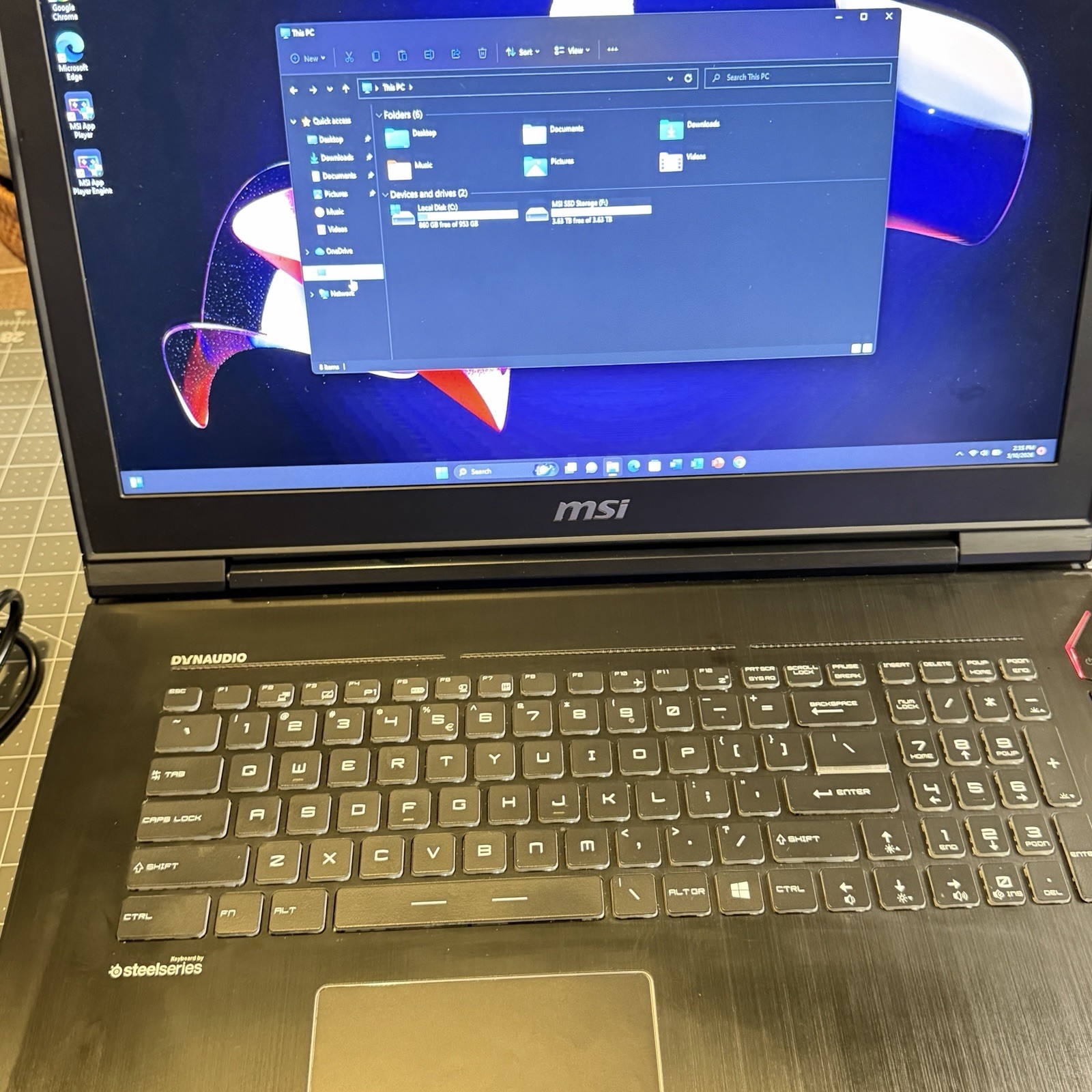 MSI 17.3 GT73 Titan i7-6820HK | 64GB | 1TB SSD + 4TB SSD | NVIDIA GTX 1080 8GB