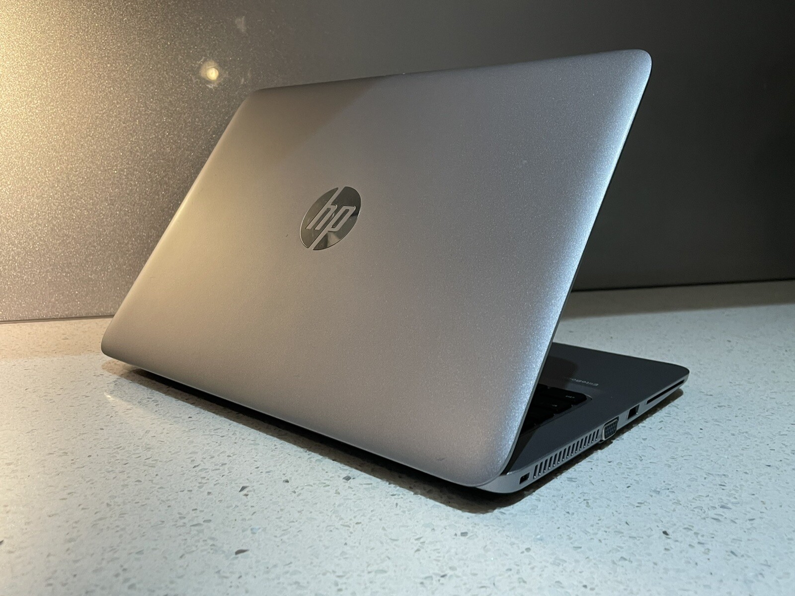 HP EliteBook 820 G3 12.5” Laptop Intel i7 6600U WiFi/4G, Please Read Description
