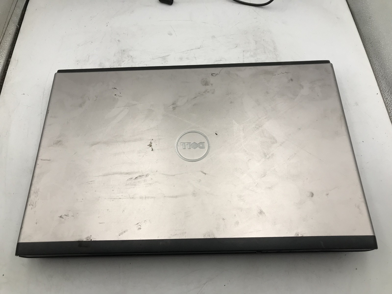 DELL VOSTRO 3700 – BOOTS TO BIOS – INTEL I3 M370 – NO RAM – READ DESCRIPTION -BB